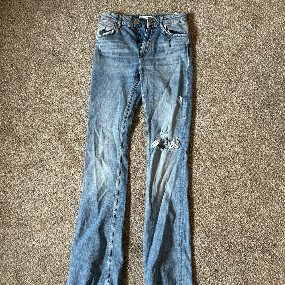 Never worn Zara Jeans